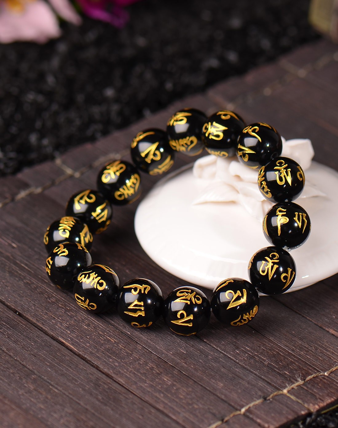 黑玛瑙鎏金六字真言手链开运招财14mm
