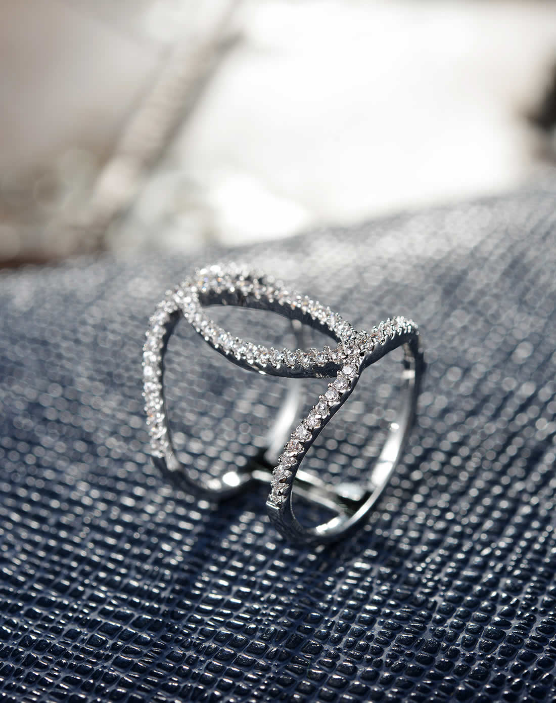 新品首发 欧美时尚个性幸福之光戒指