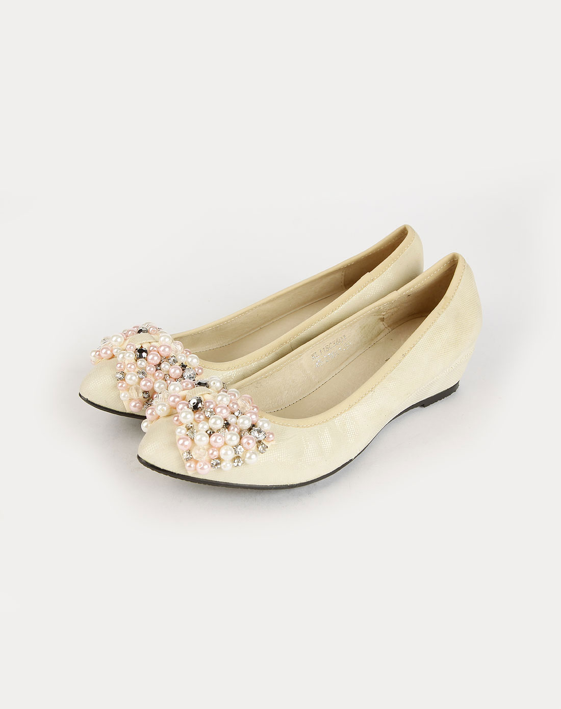 女鞋库存专场-killah 米白色镶珠蝴蝶结低跟凉鞋