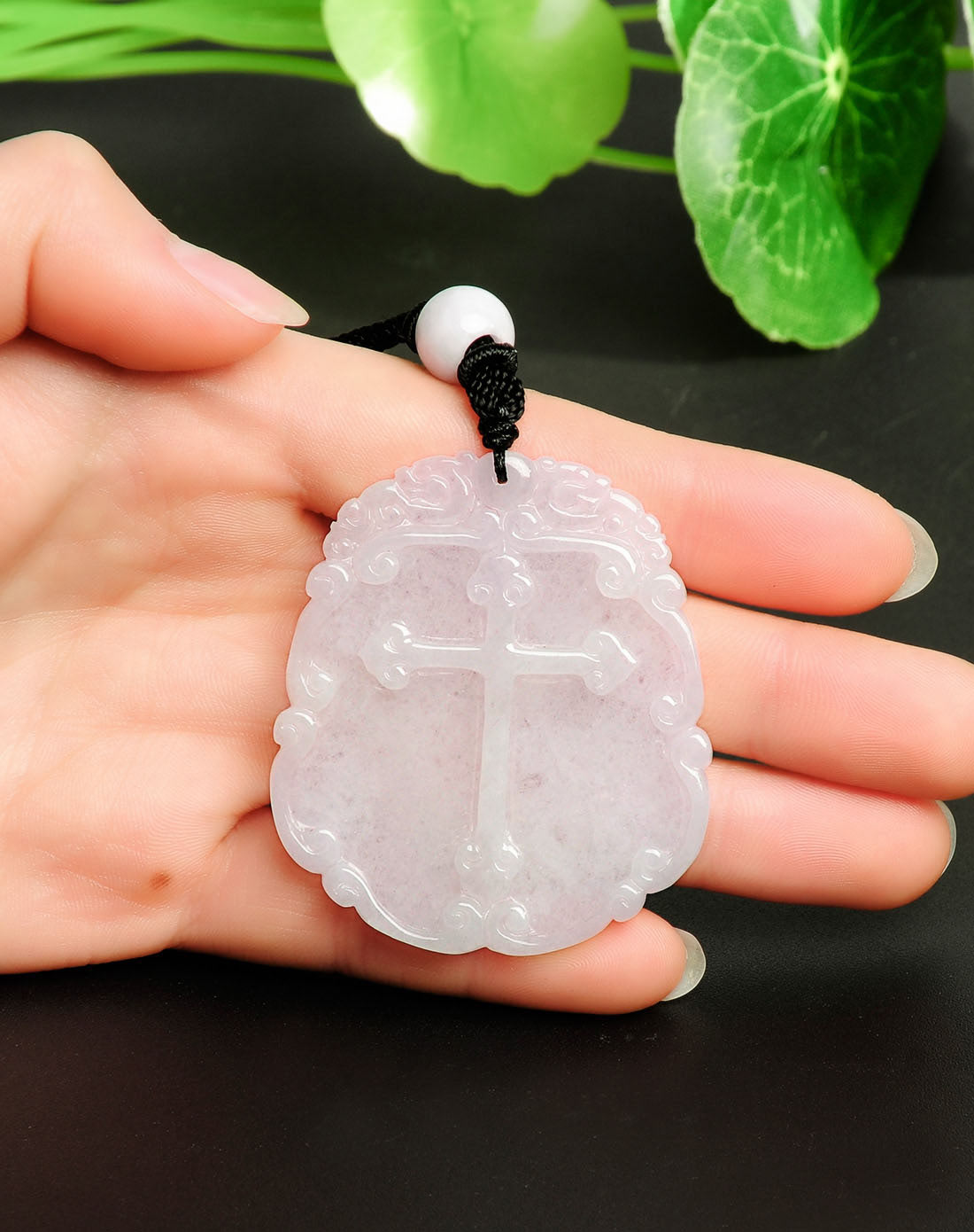 细糯种浅绿十字架 天然翡翠a货挂件(附国检证书)