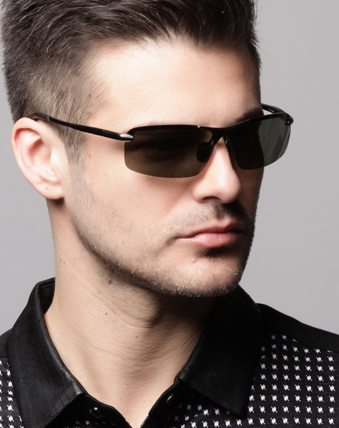 rakish 男款黑色偏光铝镁太阳镜