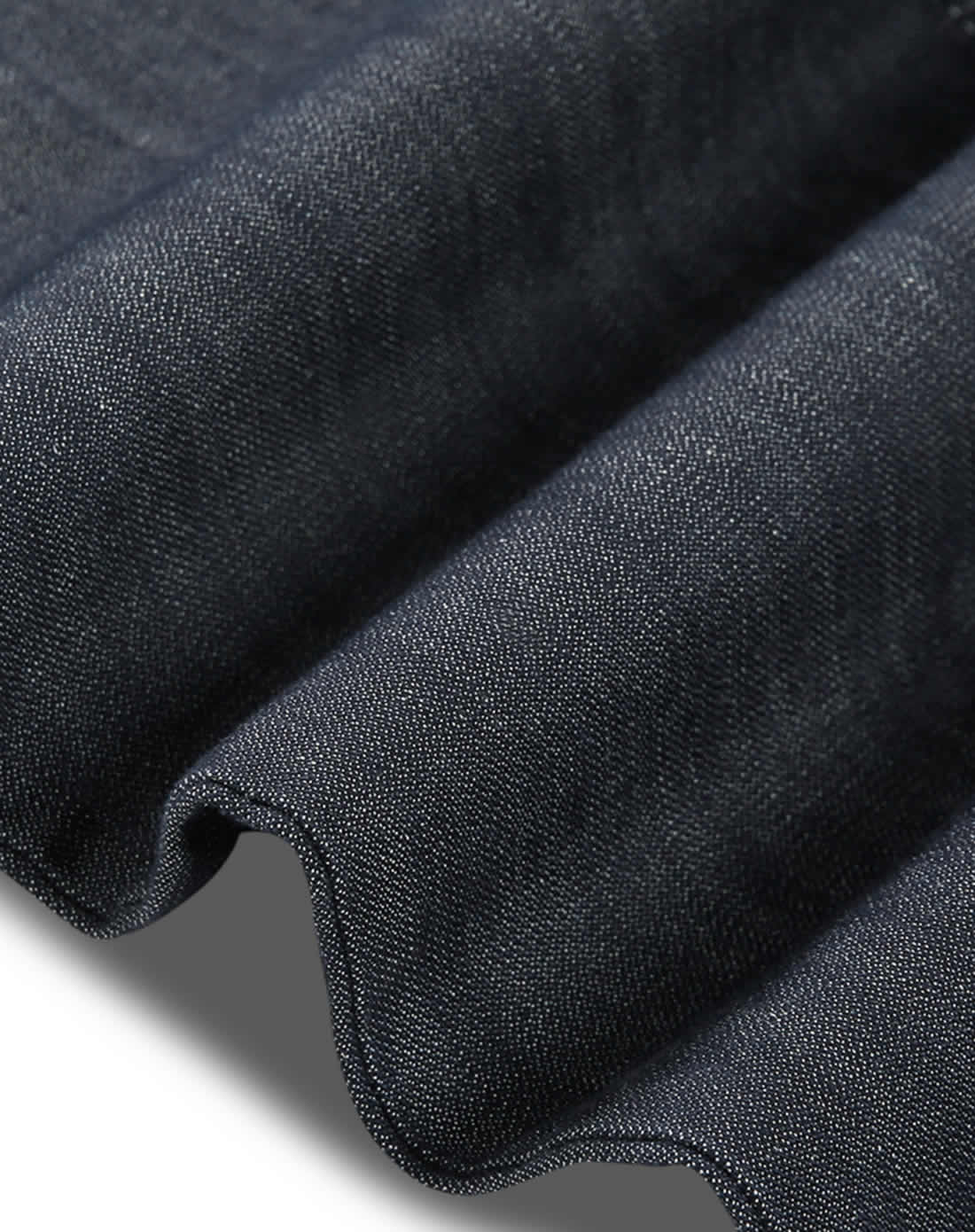 时尚帅气深藏蓝色中腰牛仔长裤