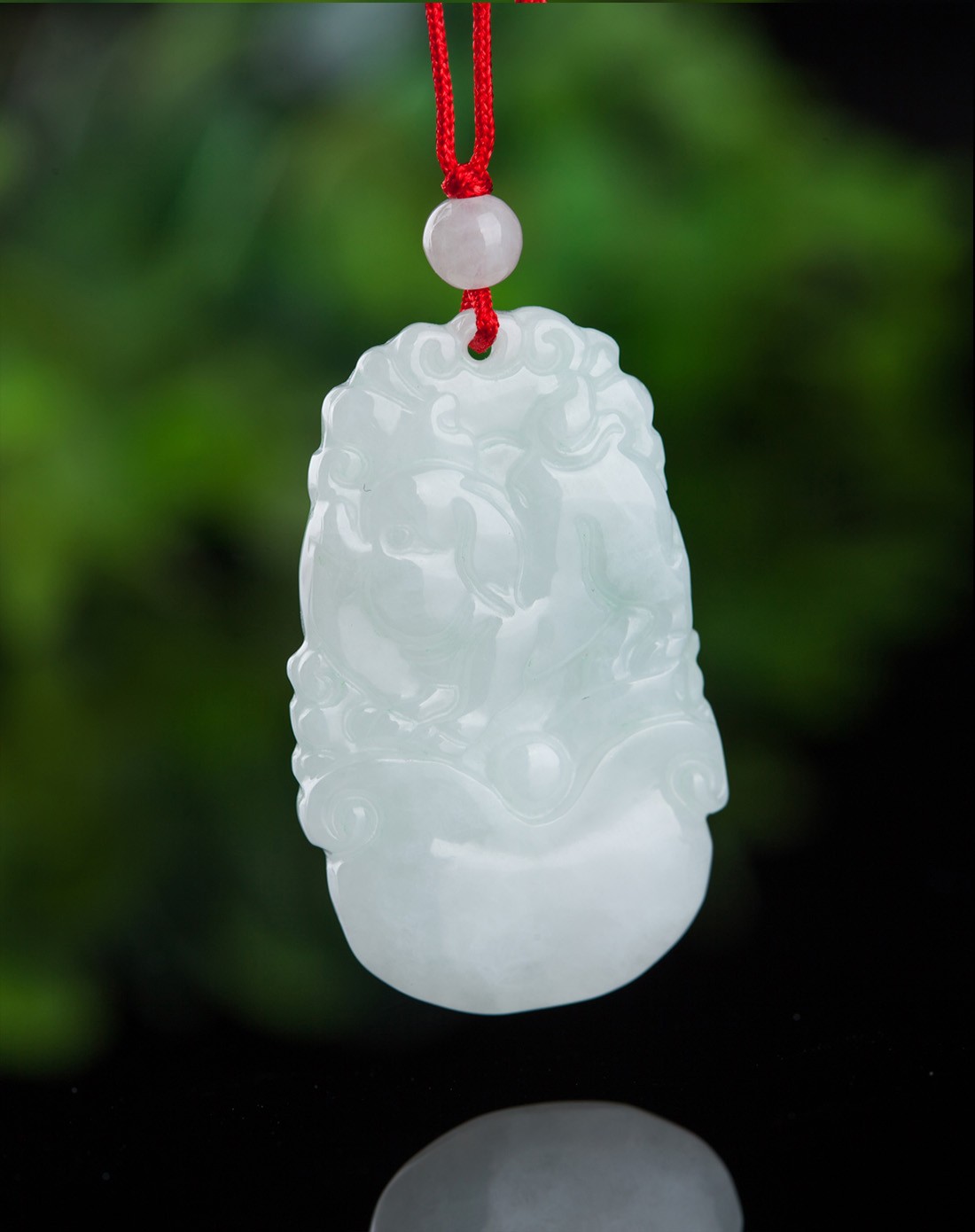 12生肖猪天然翡翠吊坠a货附证书