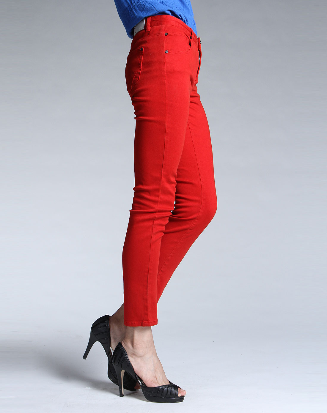 樱桃红色时尚长小脚裤