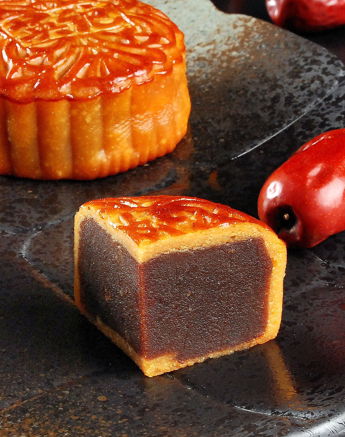 澳门英记食品专场-新品上市 榄仁枣蓉月饼 350g 够意思系列