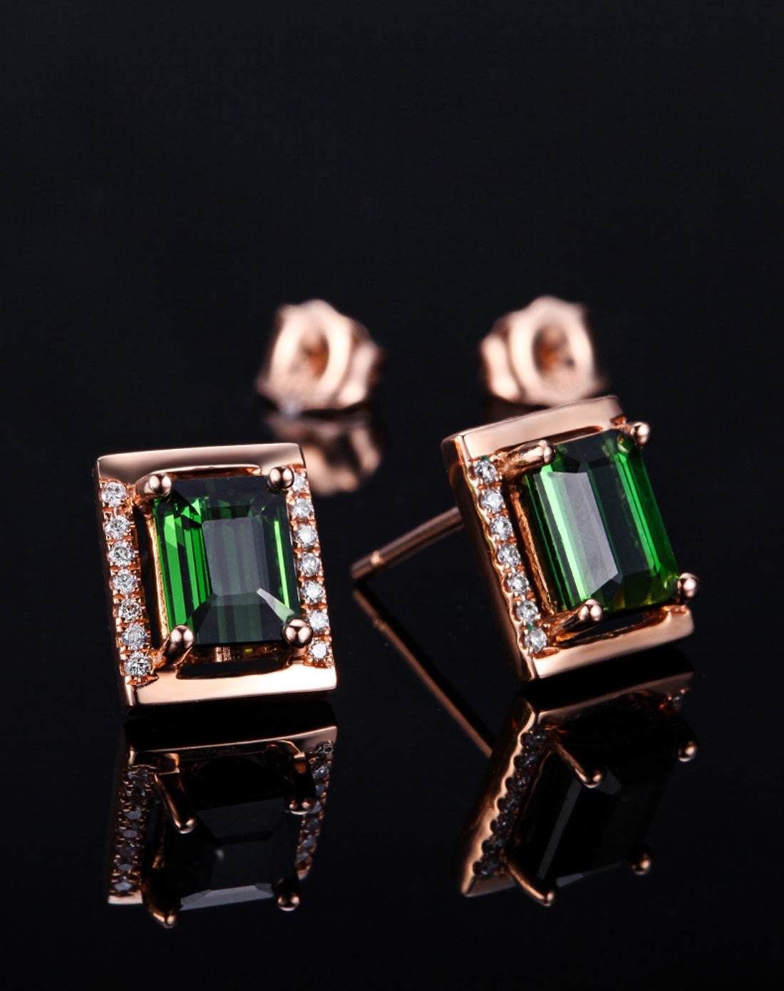 2克拉玫瑰18k金绿碧玺耳钉