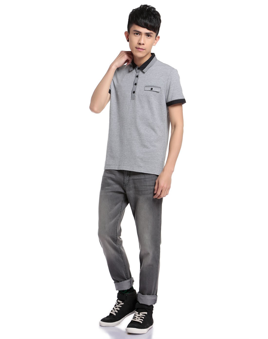 银灰色翻领时尚短袖t恤