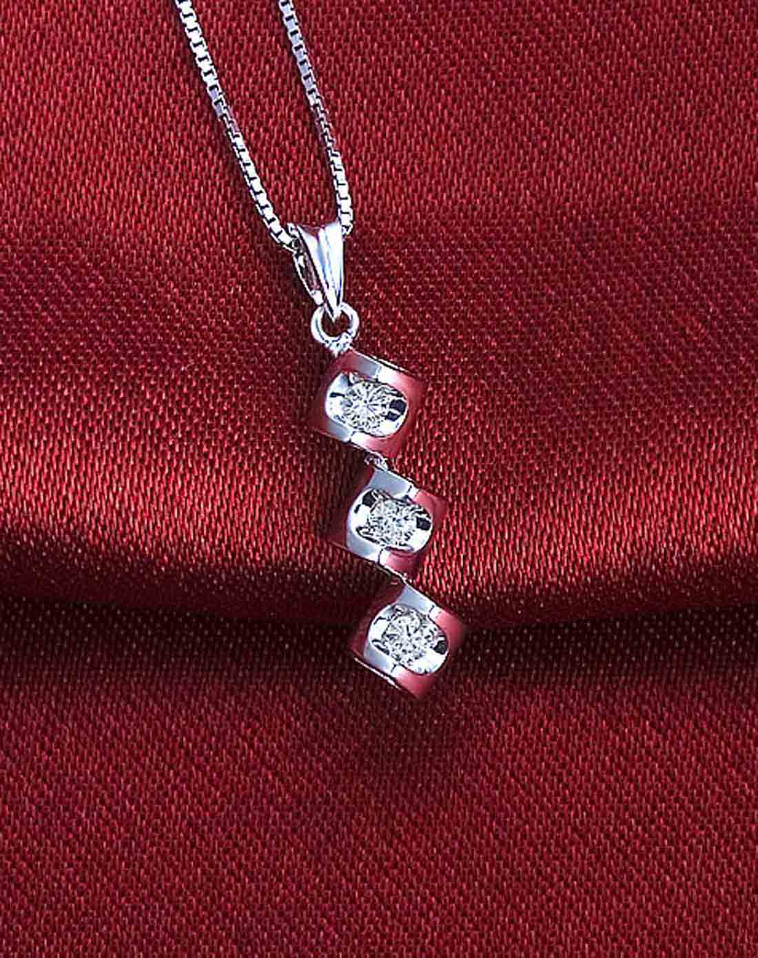 钯金pd950共15分钻石吊坠(送链)