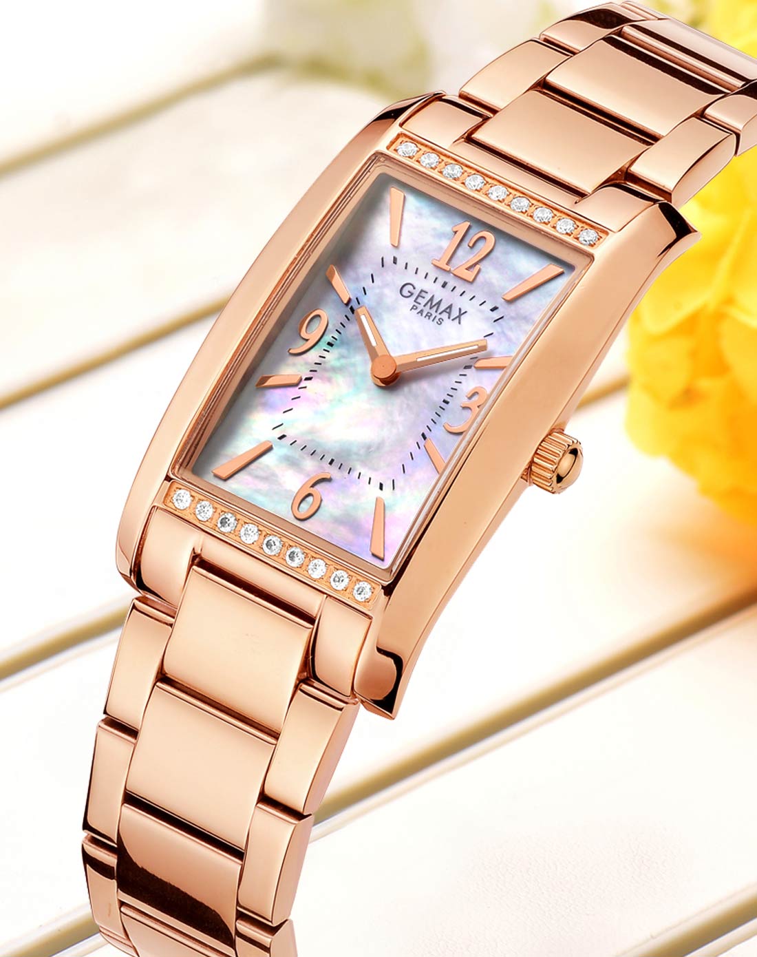 格玛仕gemax 简约时尚水钻间玫金白面女士精钢石英表