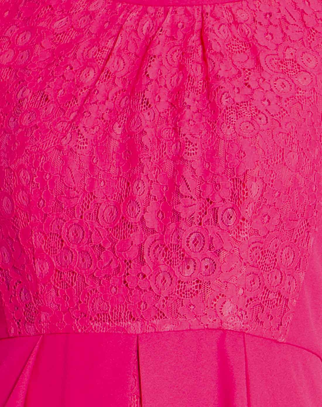 > 女款桃红色圆领拼蕾丝连衣裙