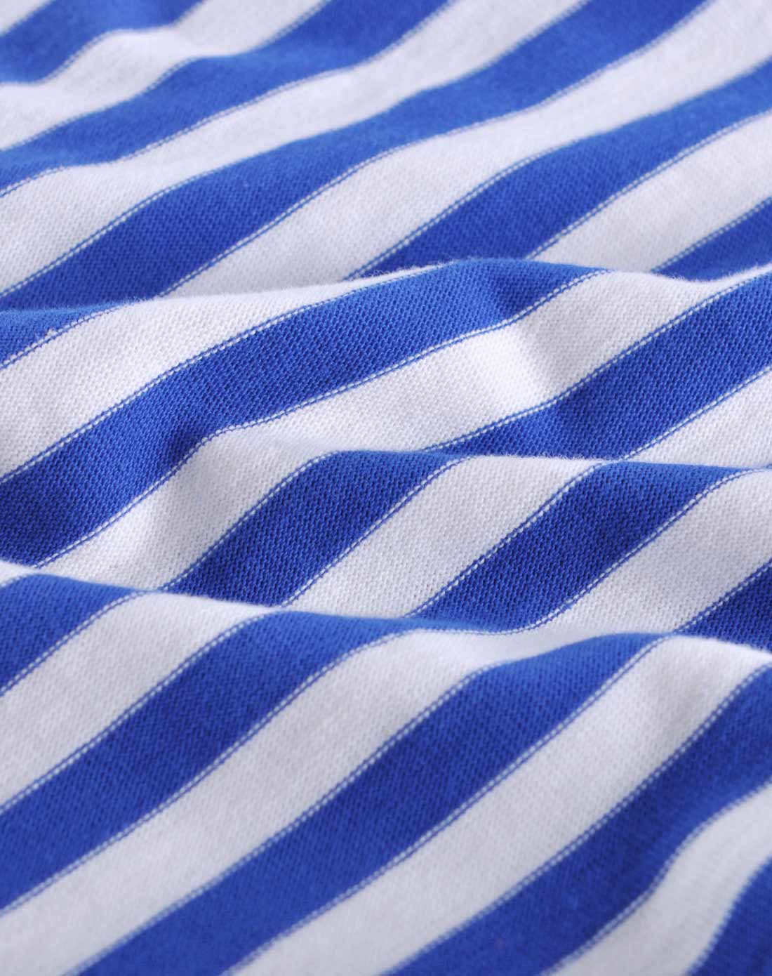 男童蓝白条纹上衣