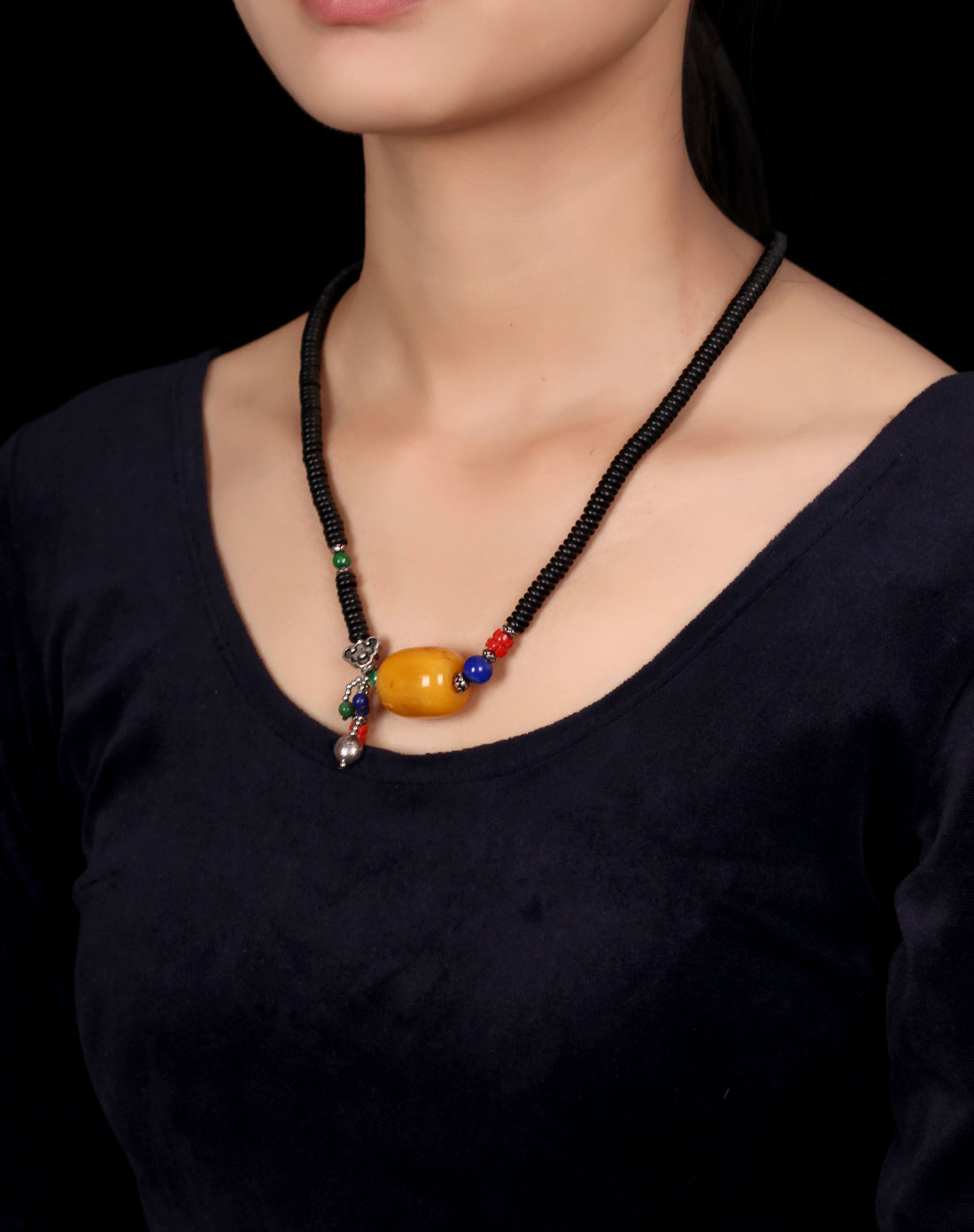 独家设计时尚新款手工编织俏色天然琥珀蜜蜡桶珠吊坠