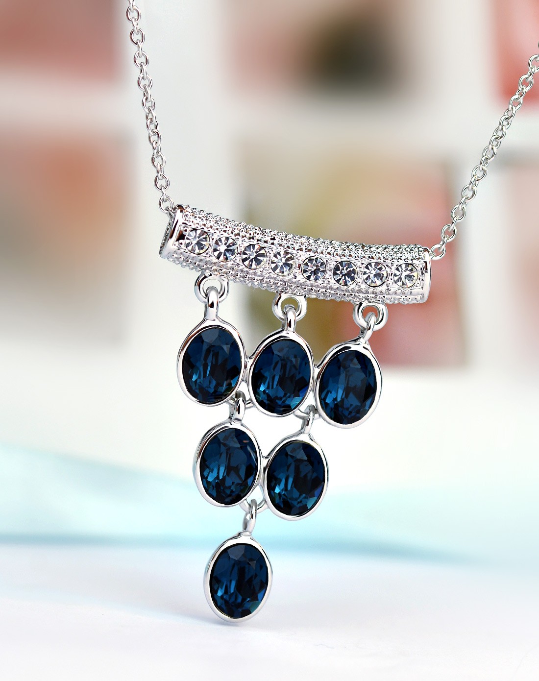 蓝宝珠帘水晶项链-蓝色