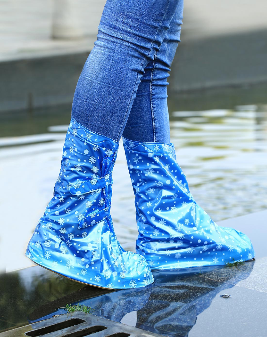 蓝色圆点搭扣雨鞋套m码