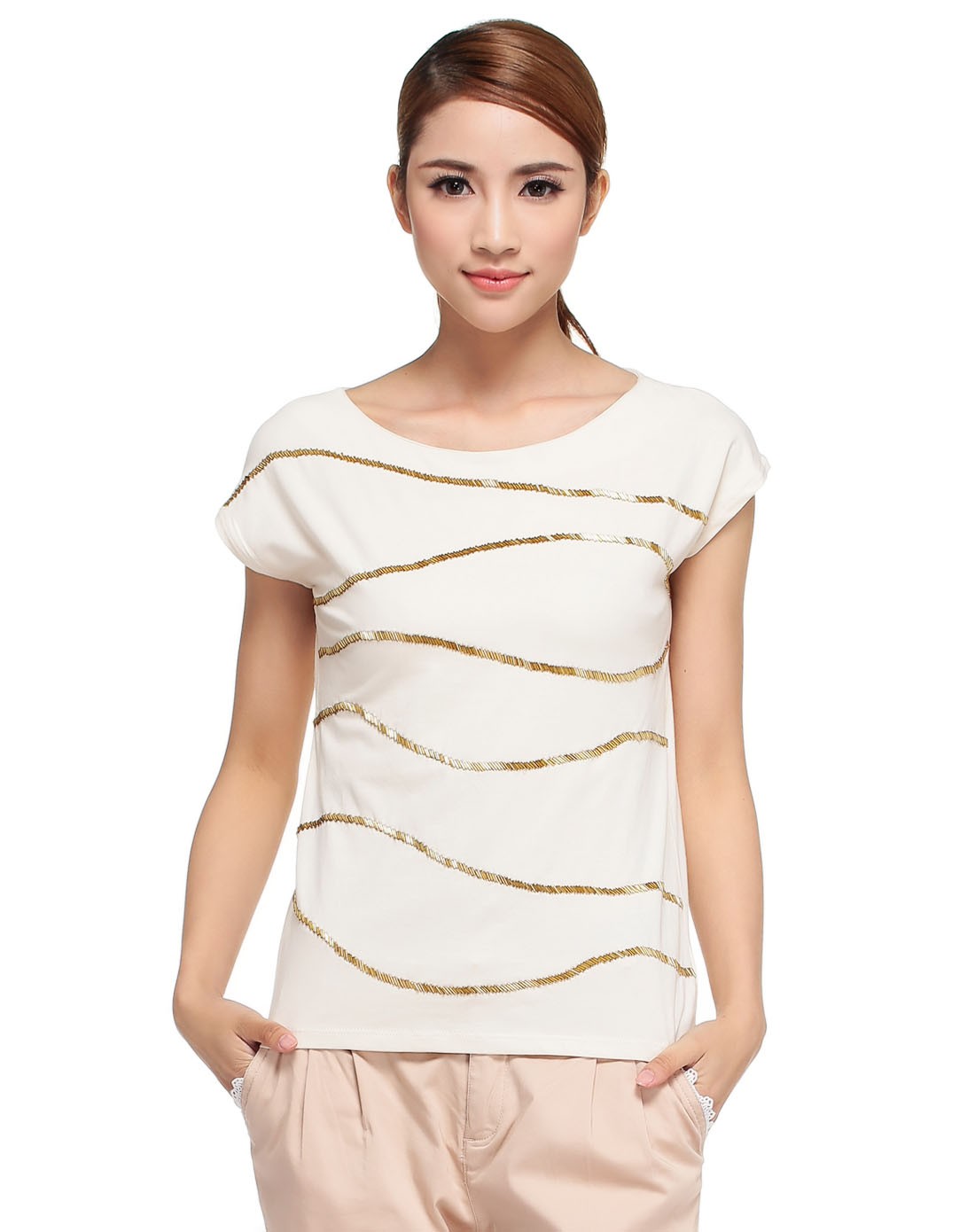 浅米色圆领时尚串珠短袖t恤