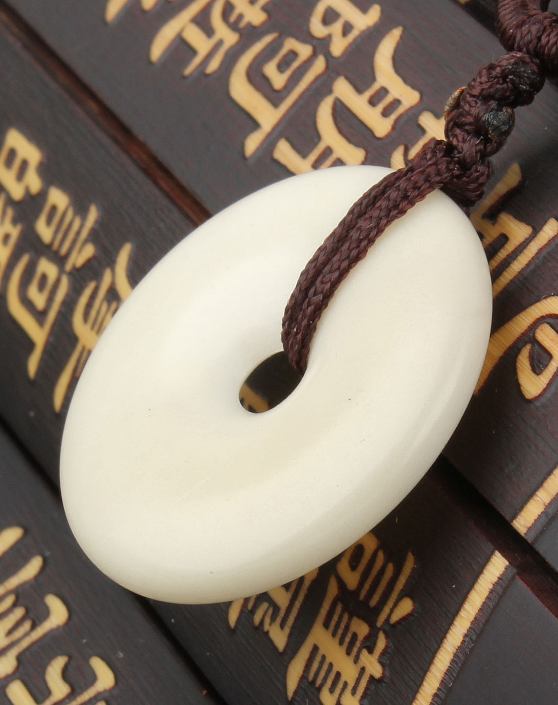 天然象牙果平安扣吊坠