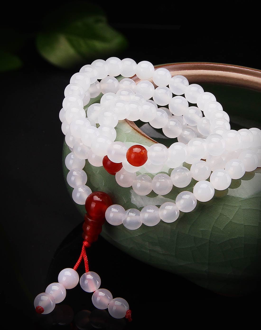 简约时尚白玉髓4圈手串(附证书)