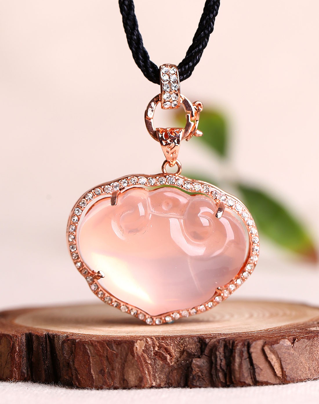 如意吉祥芙蓉石项链附证书