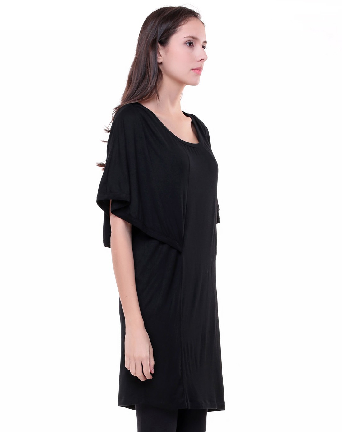 黑色蝙蝠袖连衣服