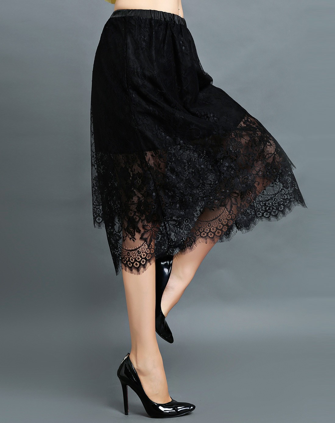 女款黑色双层蕾丝裙子