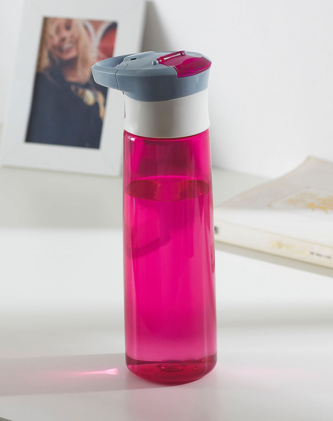 noka 700ml挂扣防漏炫彩运动水杯-玫红色