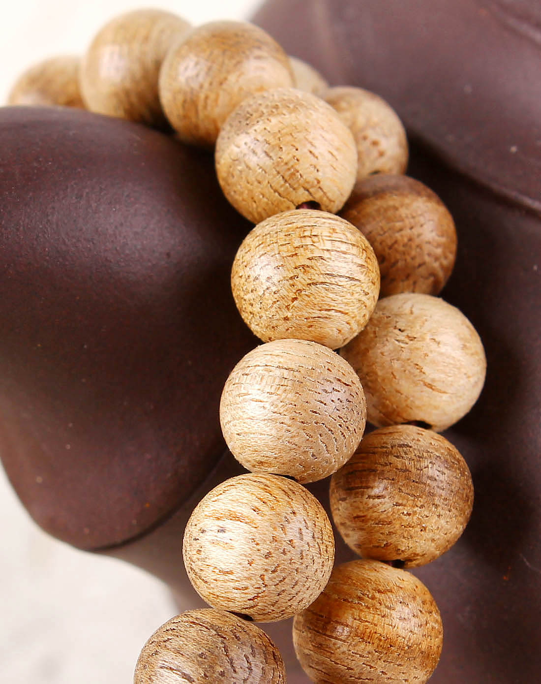 掌柜推荐!马来沉香手串8mm