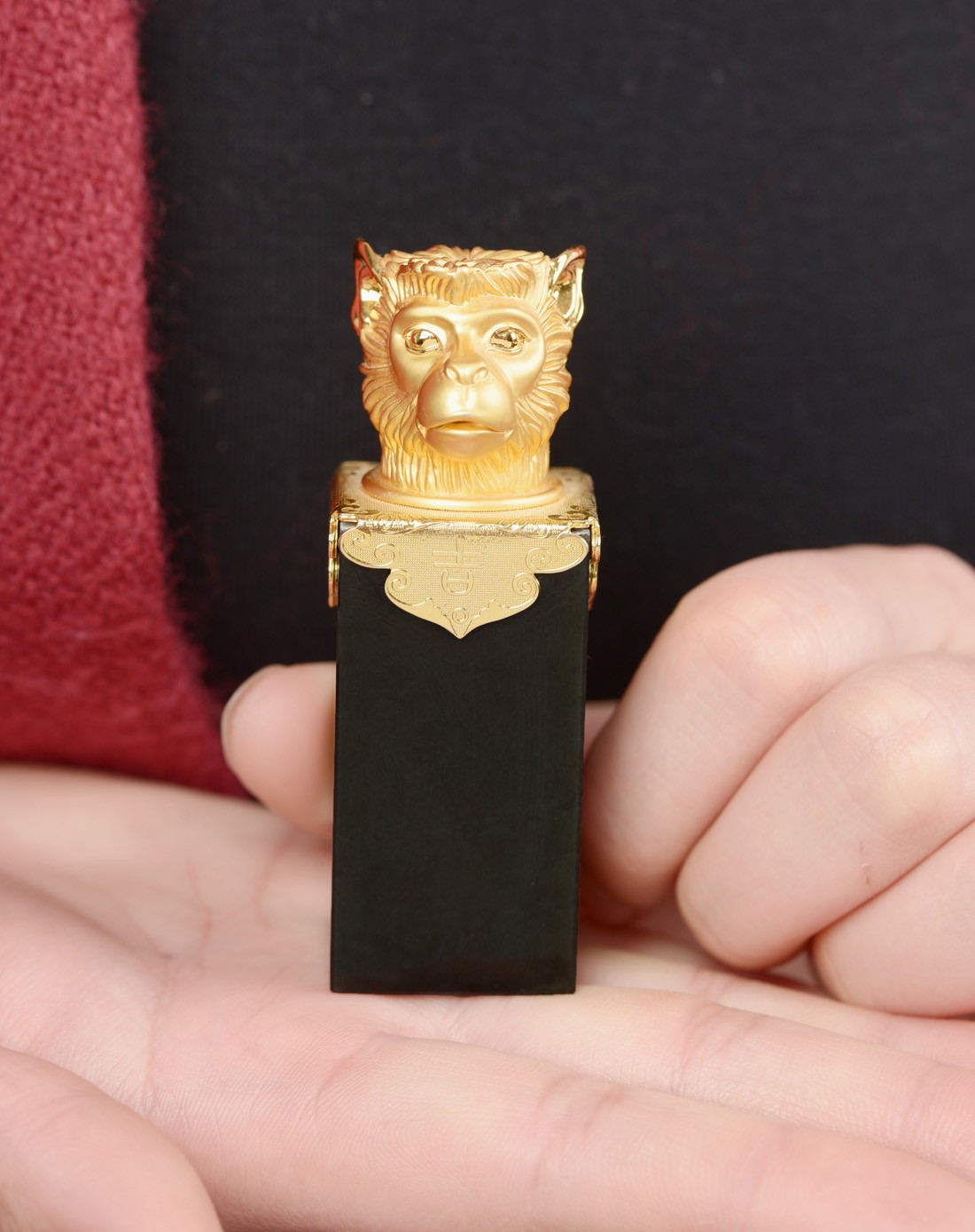 天然和田玉十二生肖印章-猴(国家权威证书)