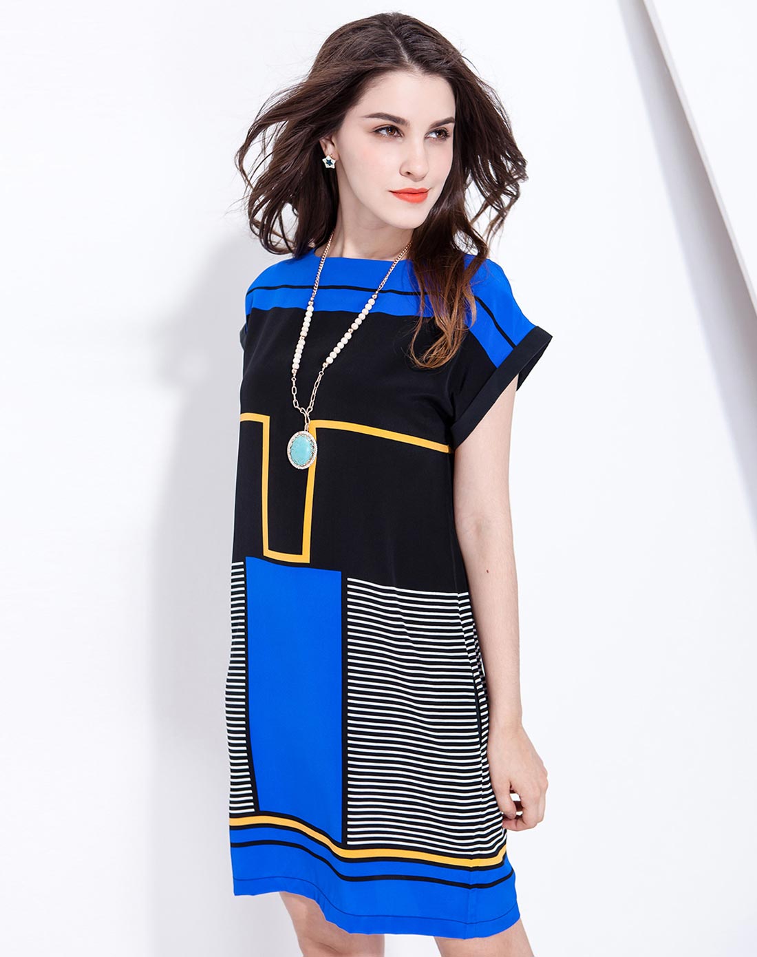 真丝蓝黑拼色时尚连衣裙