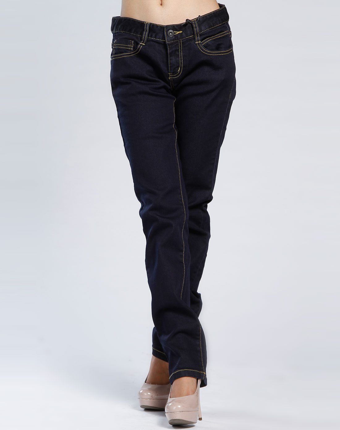 藏青色牛仔长裤