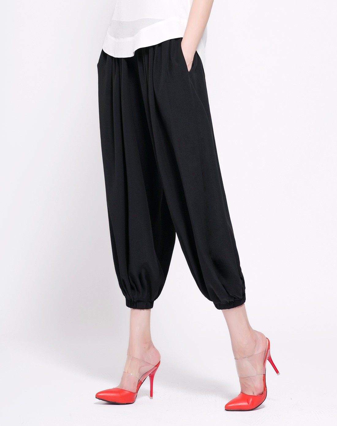 女款真丝黑色松紧腰头时尚舒适灯笼裤