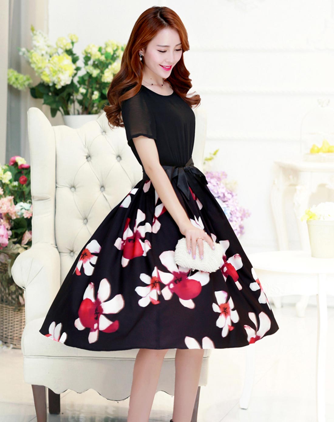 > 女黑色甜美花朵拼接优雅连衣裙(配腰带)