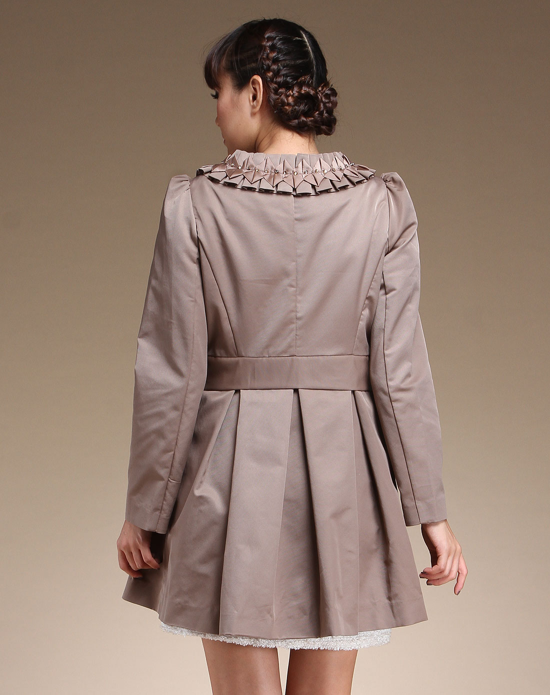 浅咖啡色个性优雅长袖风衣