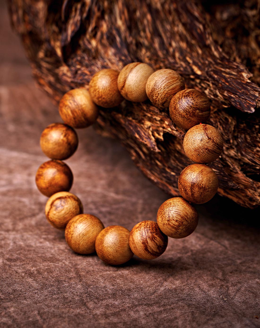 印尼.马拉ok雨林天然奶香沉香手串16mm