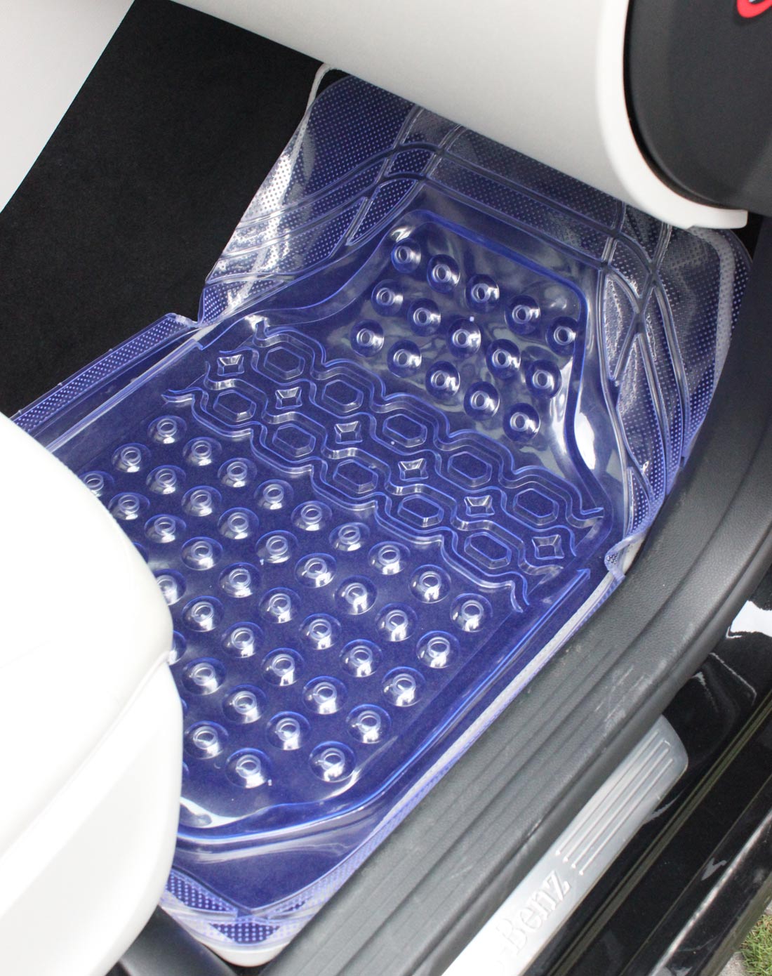 加厚通用汽车透明pvc塑料脚垫(大吸盘)