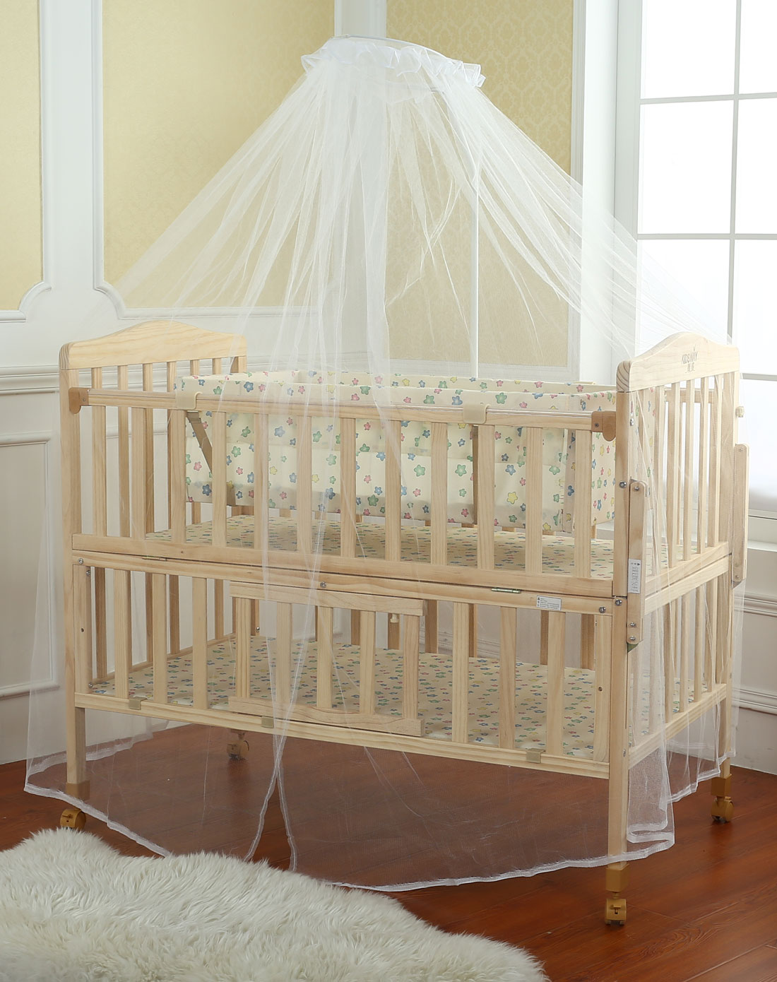 康威实木双层摇篮婴儿床111*64(送摇篮 蚊帐)