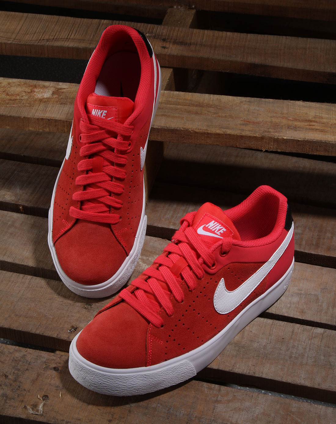 耐克nike-女鞋专场-女款红色 wmns court tour suede休闲鞋