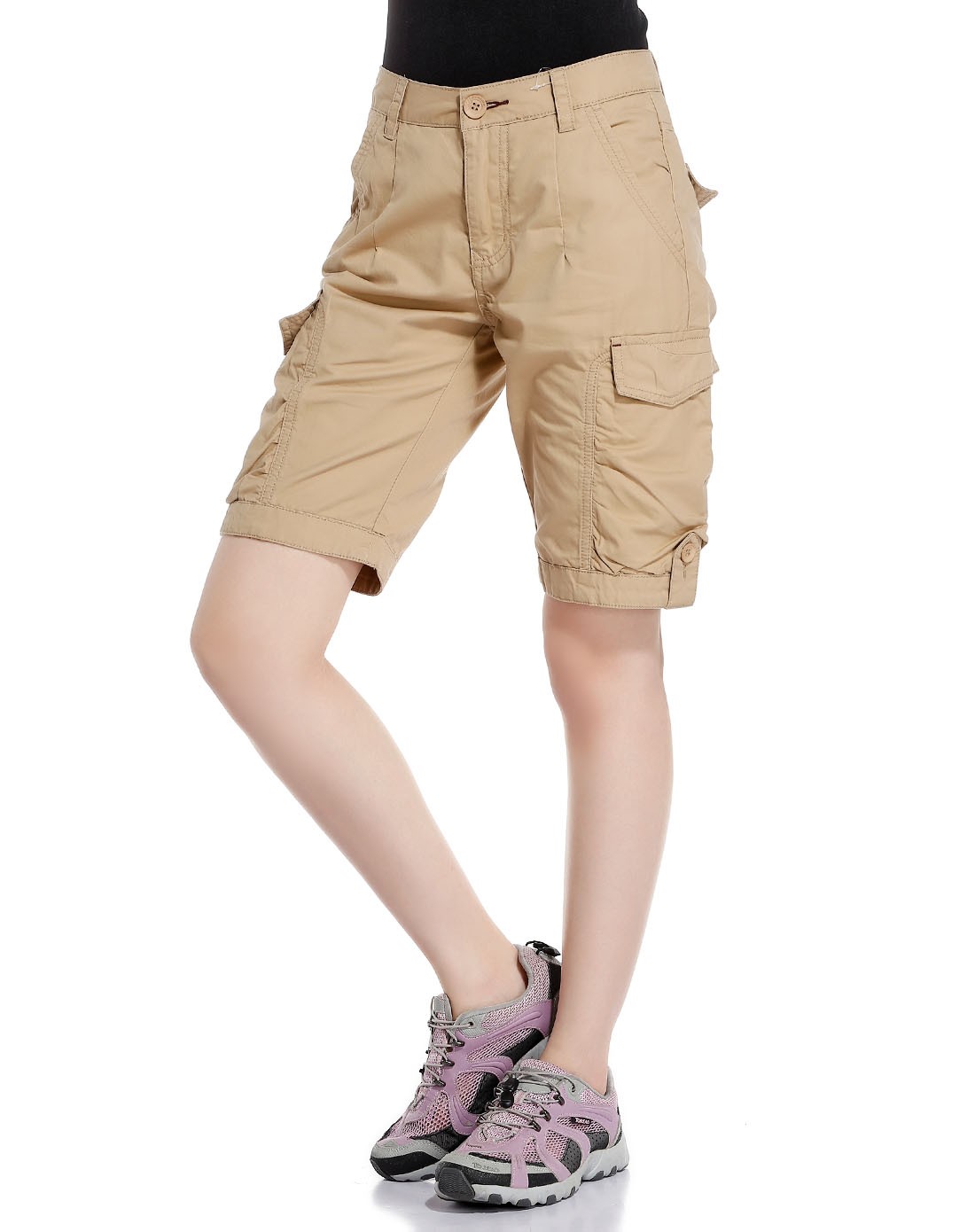 纯棉 女款卡其色短裤 休闲多袋