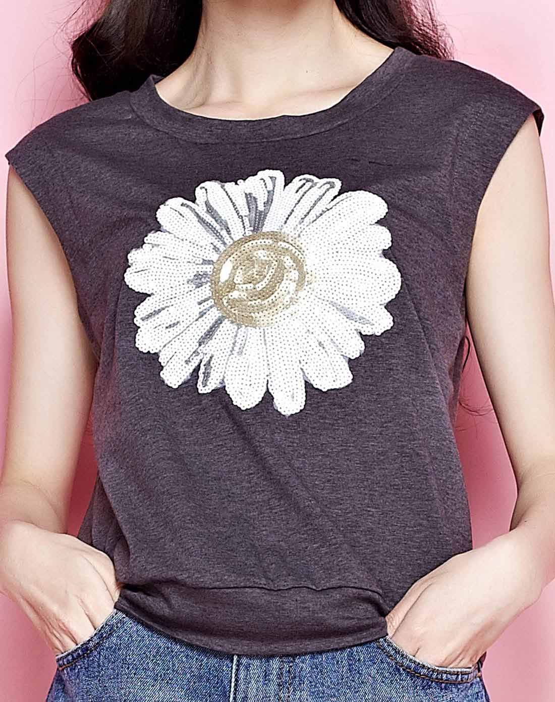 灰色时尚珠片太阳花背心