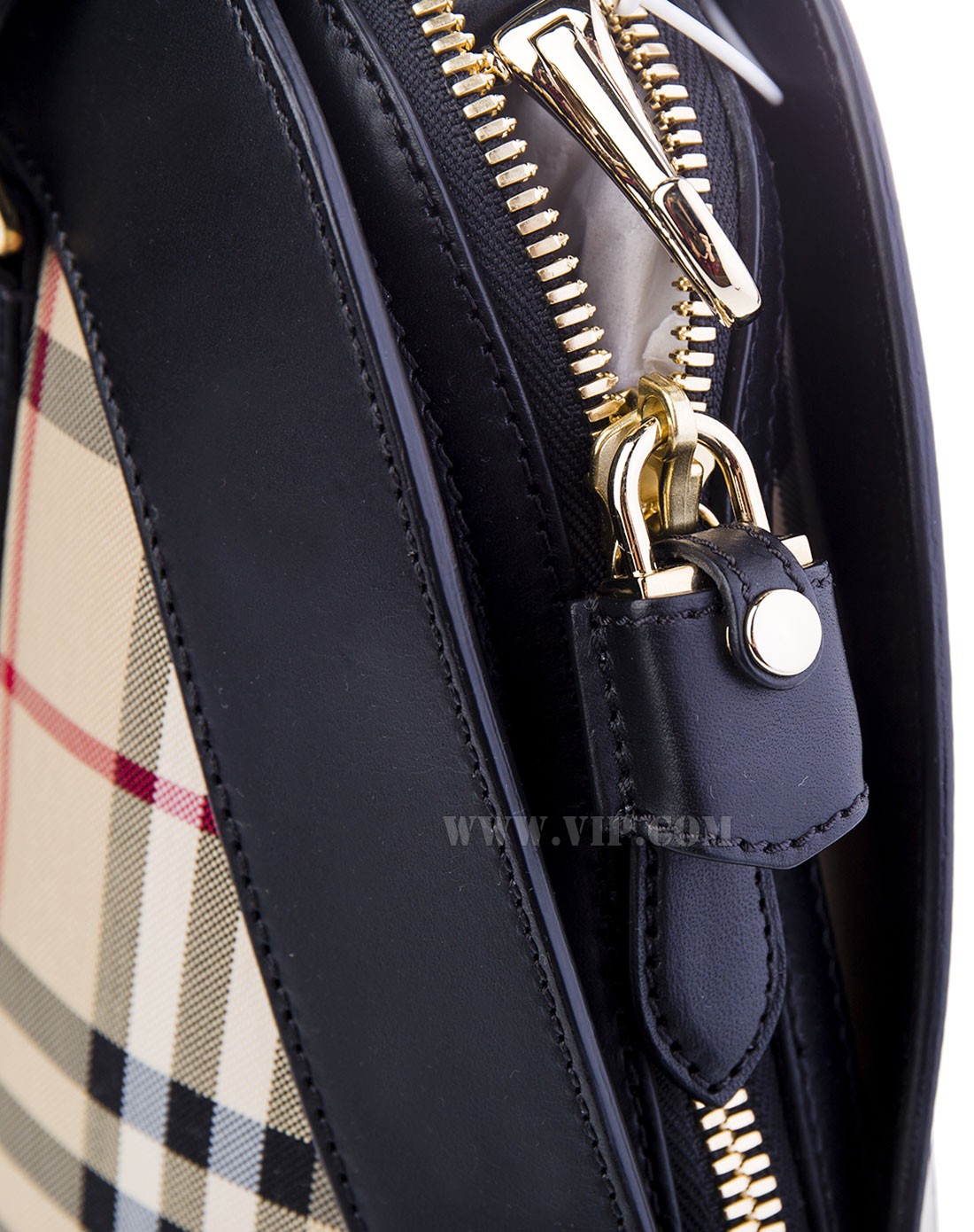 burberry 女款黑色格纹时尚手提包