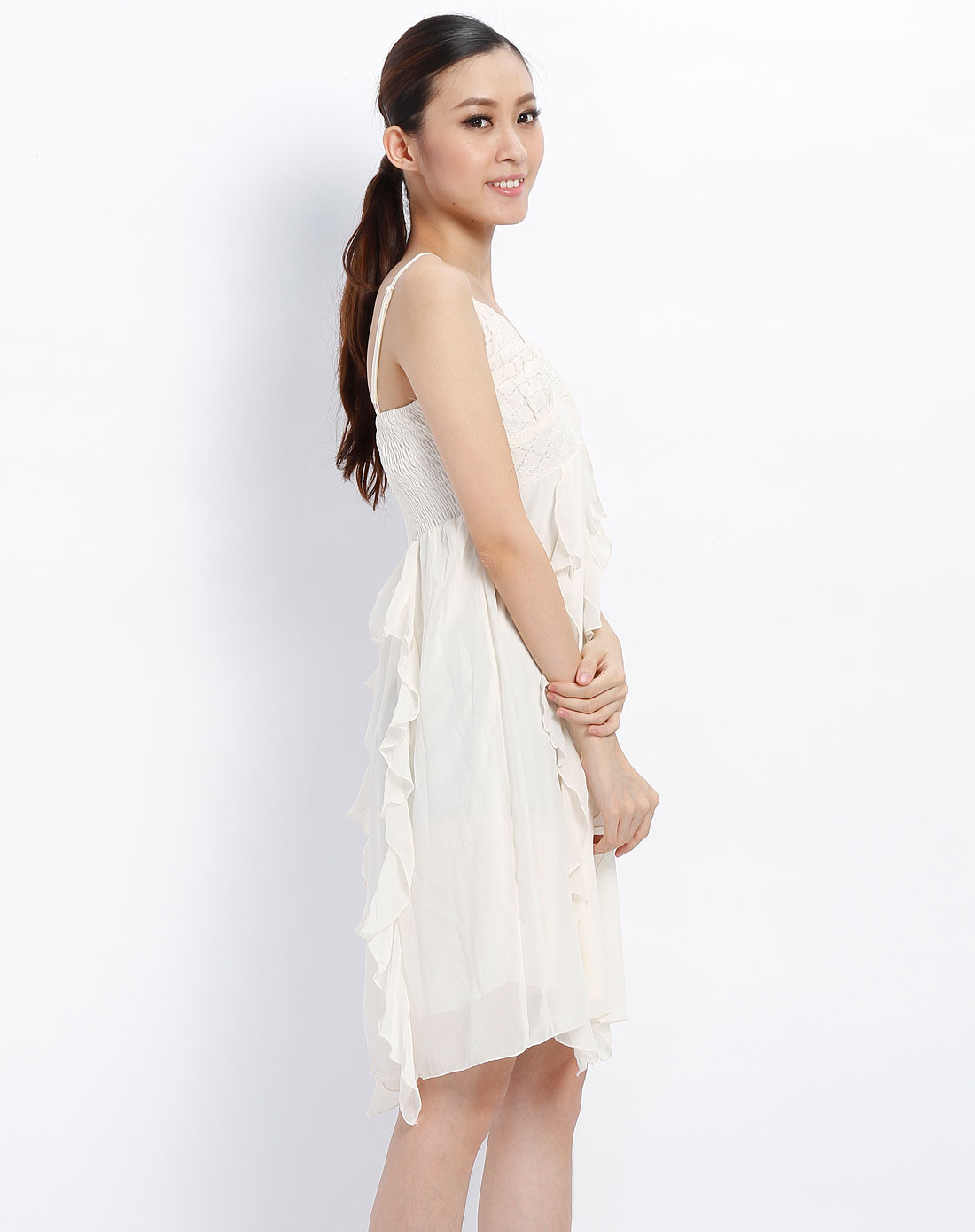 白色蕾丝优雅吊带裙