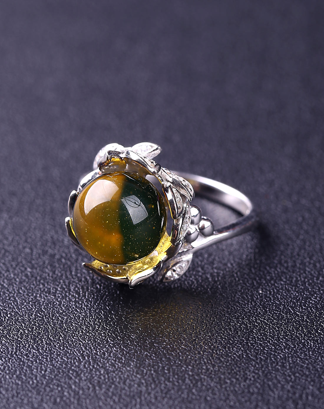 【首发】端庄典雅天然墨西哥蓝珀戒指附证书