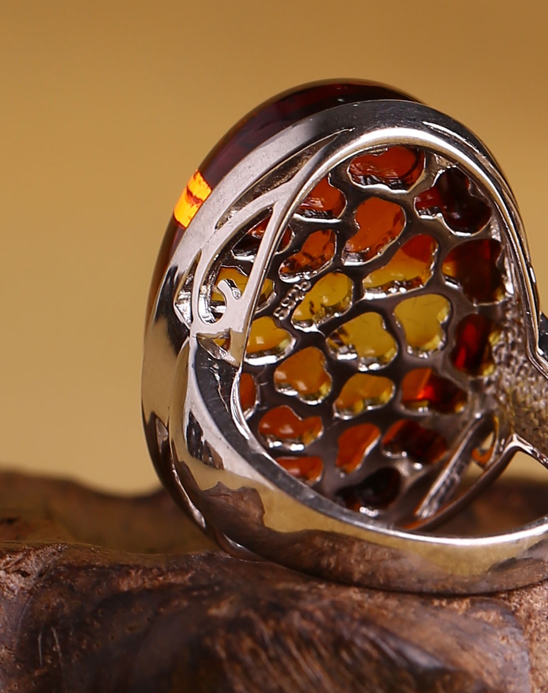 【首发】精美别致天然花珀戒指附证书