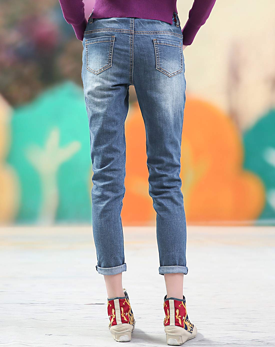 裂帛 牛仔蓝低腰几何刺绣直筒牛仔裤