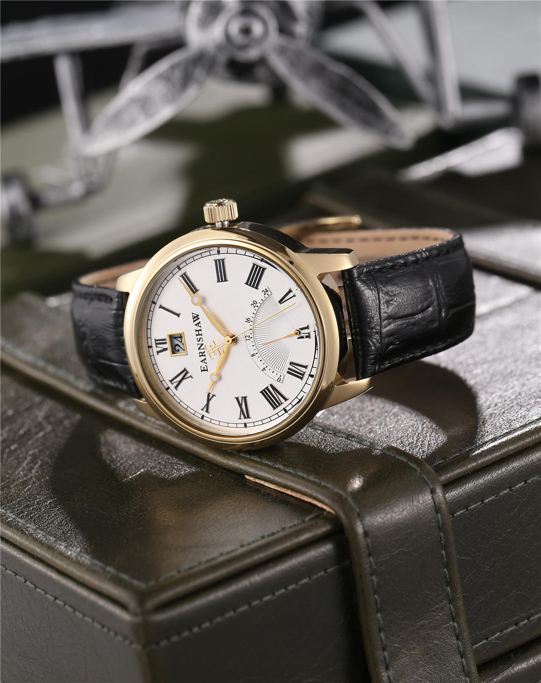 thomas earnshaw 康沃尔系列飞返时计男表