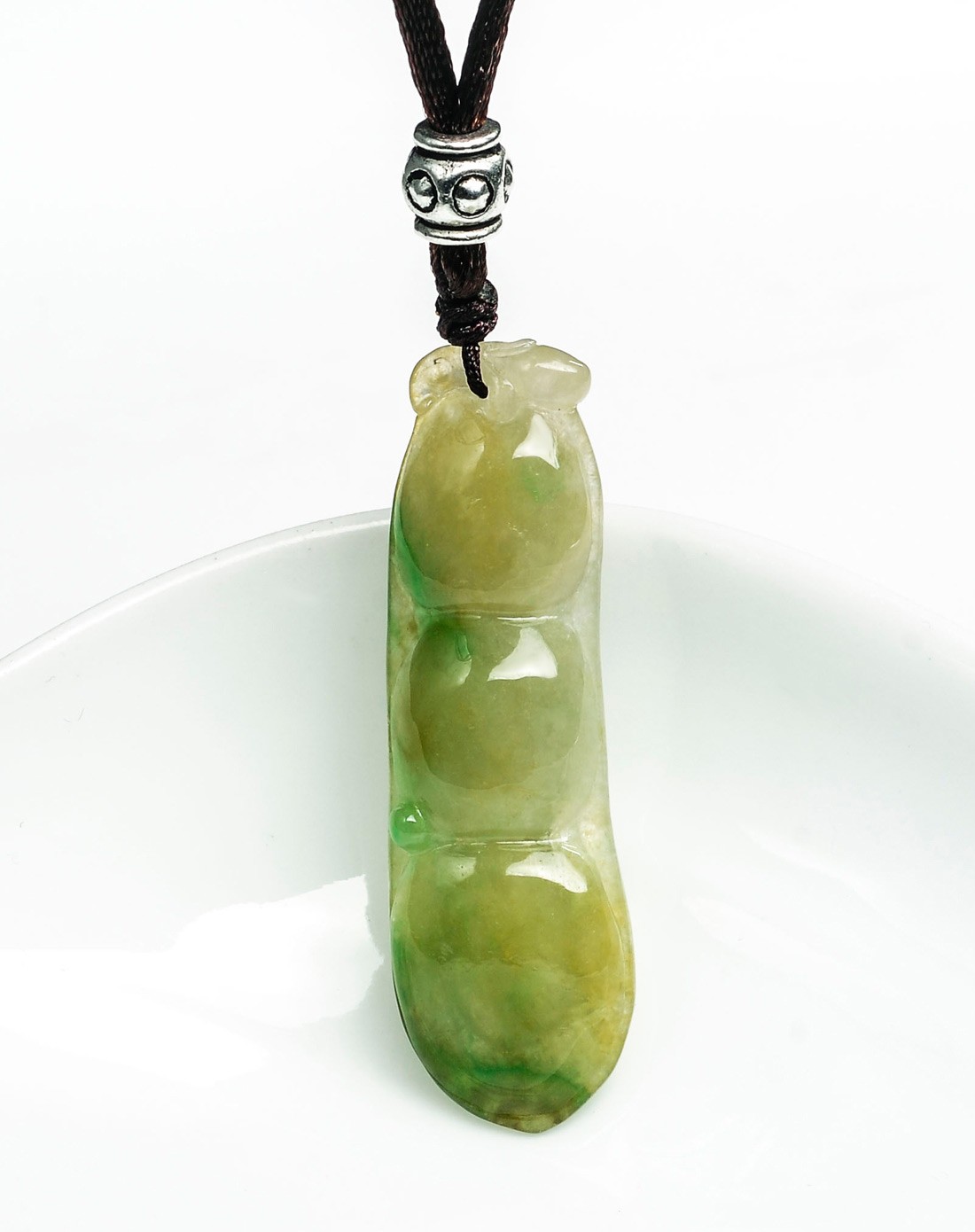 冰种莹透黄杨绿富贵豆小件 天然翡翠a货(附证书)