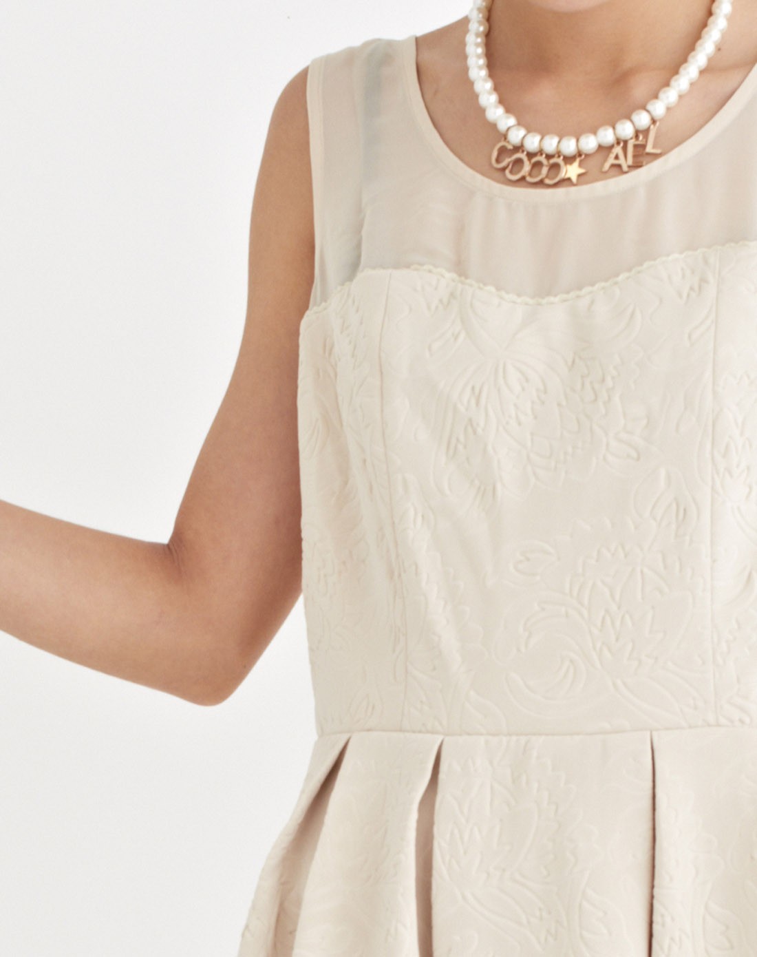 rougediamant米色俏丽斯文连衣裙