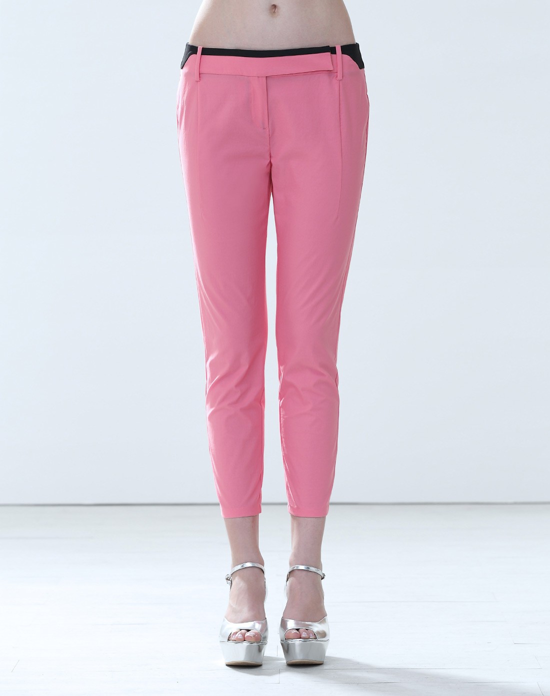 桃红色甜美优雅九分裤