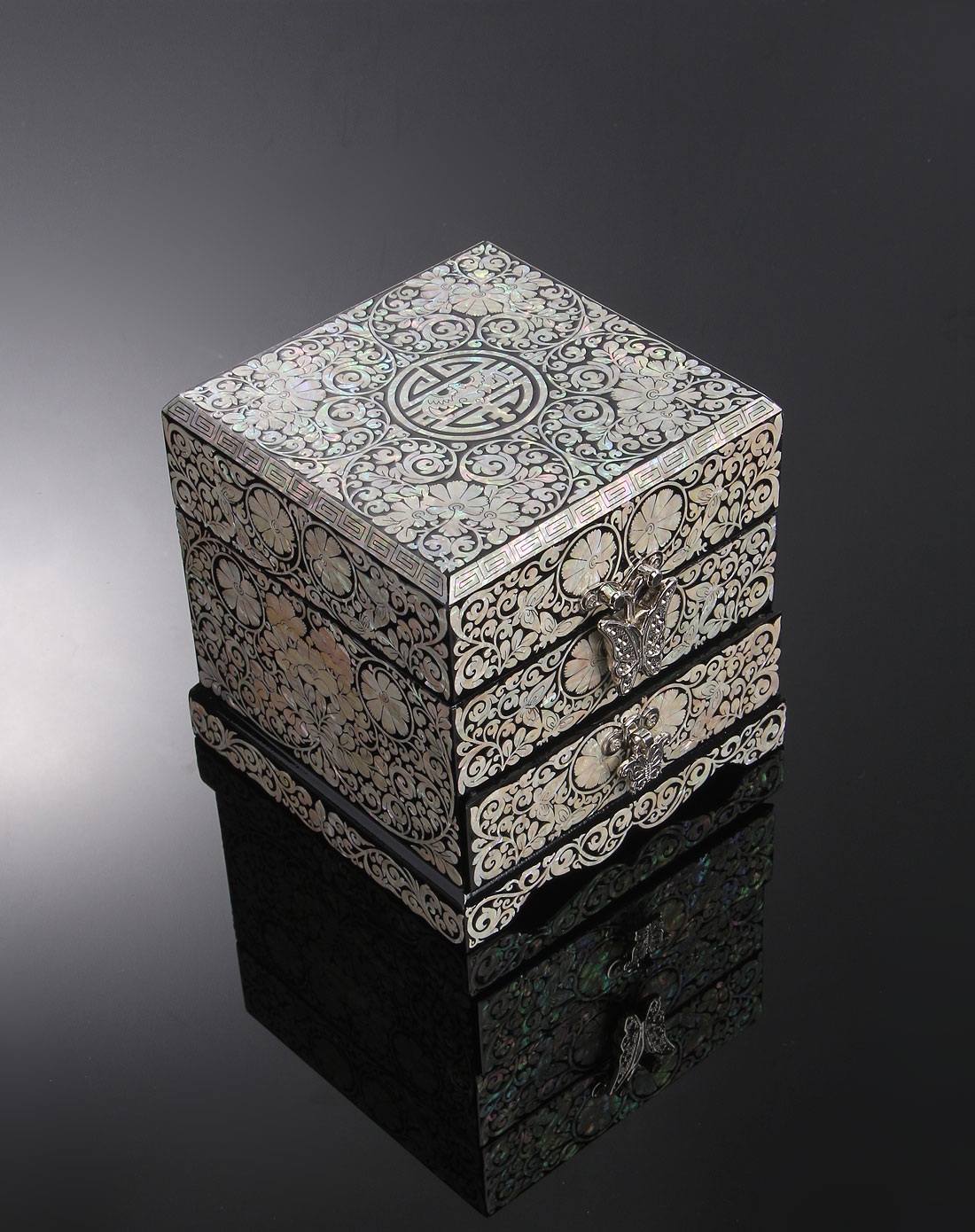 白黑色韩国进口螺钿漆器公主珠宝首饰盒