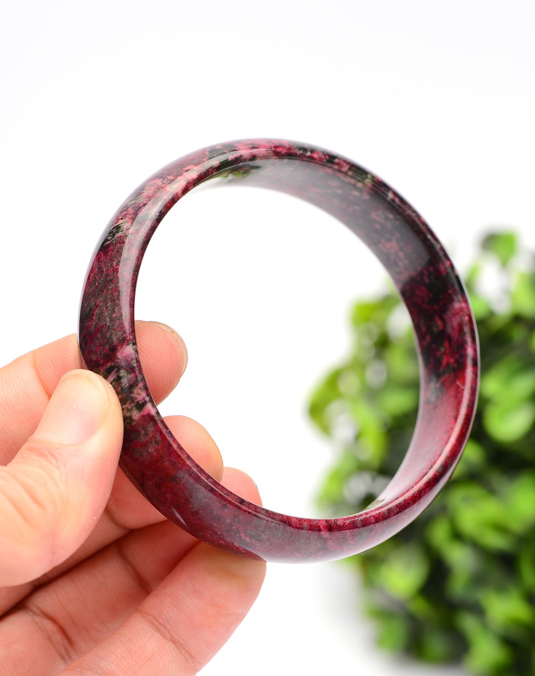 热销款桃花石手镯中号