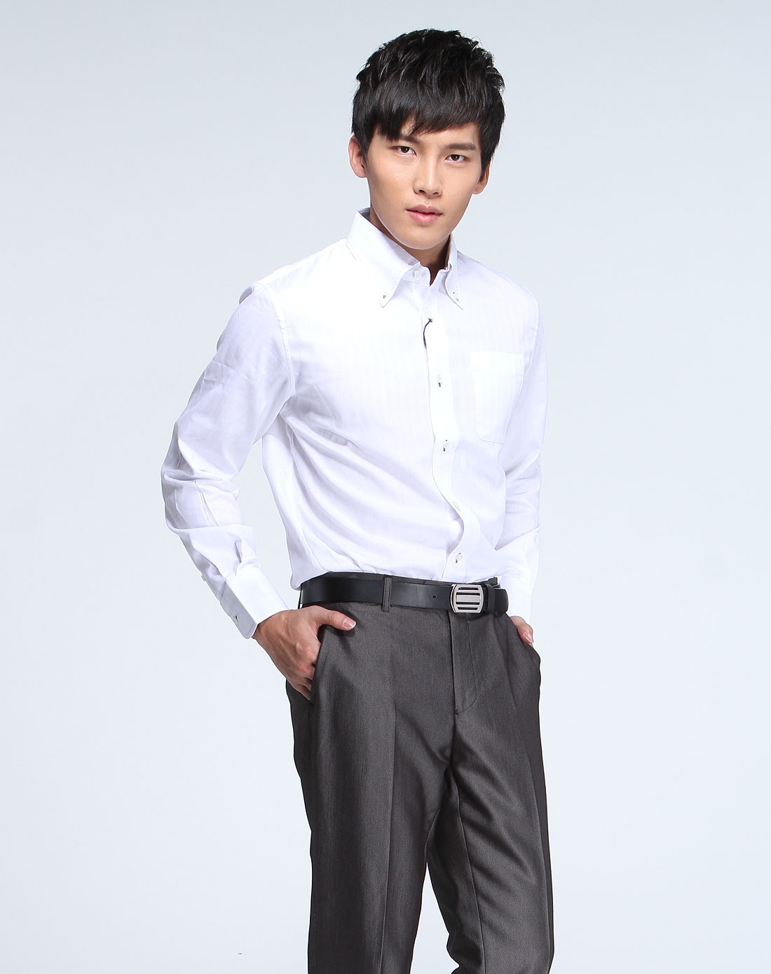 利郎 本白色翻领正统长袖衬衫